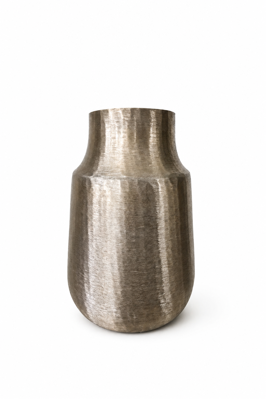 Metallvase Milo in Champagnergold mit strukturierter Oberfläche als elegante Designvase