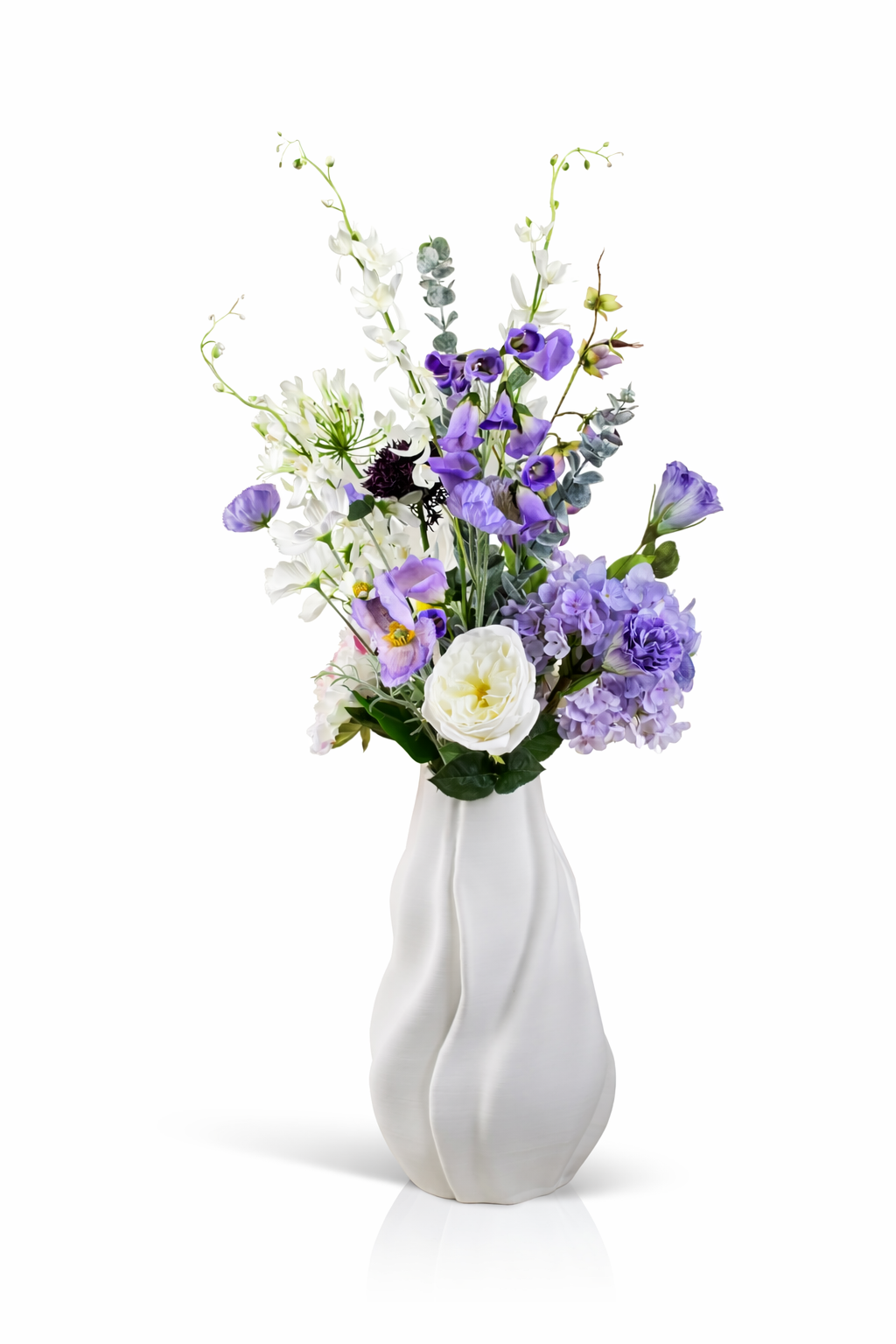 Weiße Keramikvase Finn mit skulpturalem modernem Design für stilvolle Wohnraumdekoration mit seidenblumenstrauss Ella Fleurisant